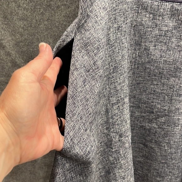 LULU’S XL navy and white dress, open back. - Picture 4 of 8